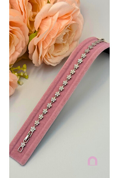 Moond Accessories Xuping Zirkon Taş Çiçek Desenli Silver Bileklik