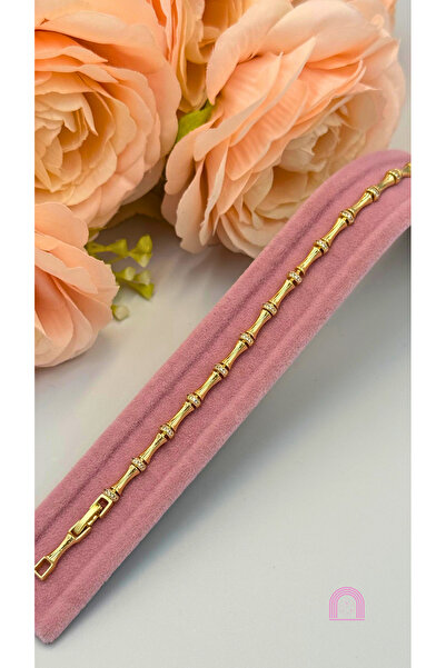 Moond Accessories سوار كيمكك موديل ستون الذهبي