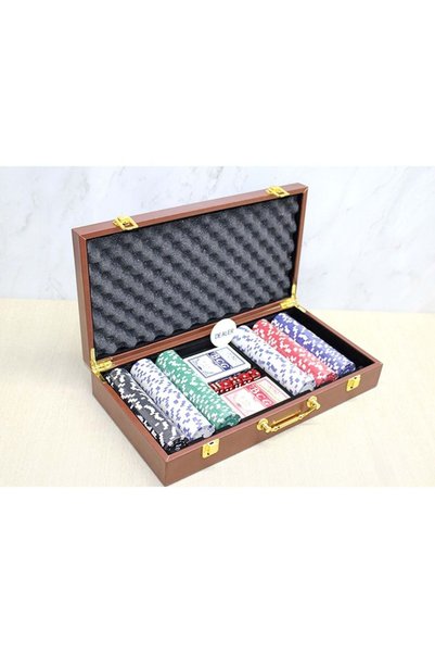 newdaki Lüx Deri Çantalı 300'lü Poker Oyun Seti 2 Adet İskambil Deste Kağıt Profesyonel Kalite Şık Tasarım