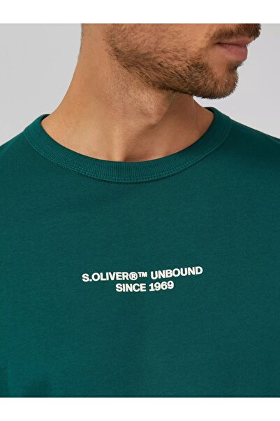 s.Oliver Men's T-shirt, Regular fit with scoop neck and text print, Dark green