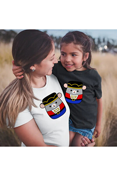 OEM Women's T-shirt Squishmallows Christmas Soldier