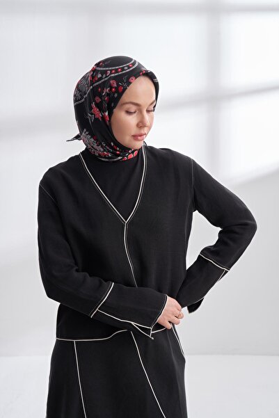 ARMANDA Premium Collection Fleur Desen Twill Silk Scarf - Black