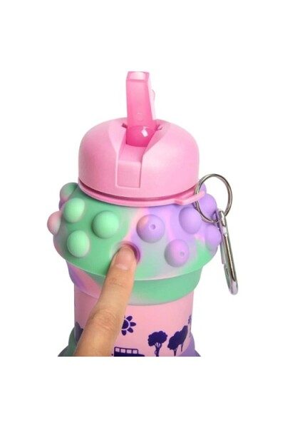 Hediye Rüzgarı Collapsible Silicone Water Bottle for Kids - Fun and Portable with Pop-It Detail