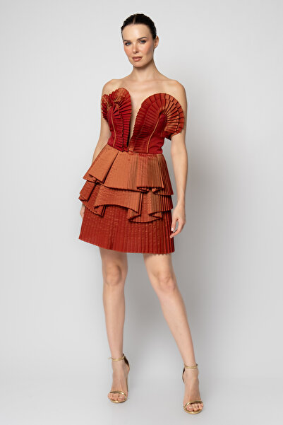 RENGIN Eteği kat kat piliseli kalp yaka fırfırlı tafta abiye elbise