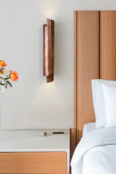 Fivorno Aydınlatma Winkle Serisi Bakır Eskitme Renk Kaplamalı Çift Işık Yönlü Tasarım Aplik - Uzun Boy