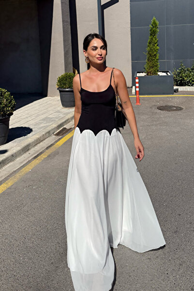 Seda Yalçın Atelier Siyah Askılı Sırt Bağlama Detaylı Kloş Elbise