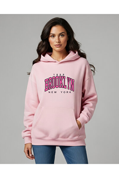 Vooya Fashion سويت شيرت بقلنسوة كبير الحجم مطبوع عليه نص بروكلين للجنسين