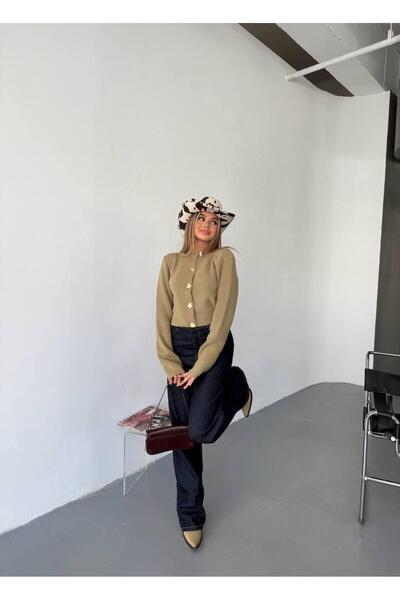 Butik Kadın Haki Kalp Düğmeli Uzun Kol Triko Hırka