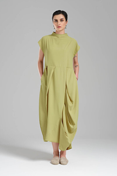 tw3 Rochie de designer cu guler înalt pentru femei