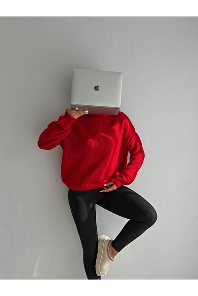 UNBOX Everyday Essentials Sweater - Red