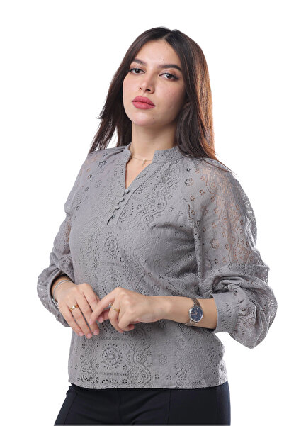 SUGA Beautiful lace blouse