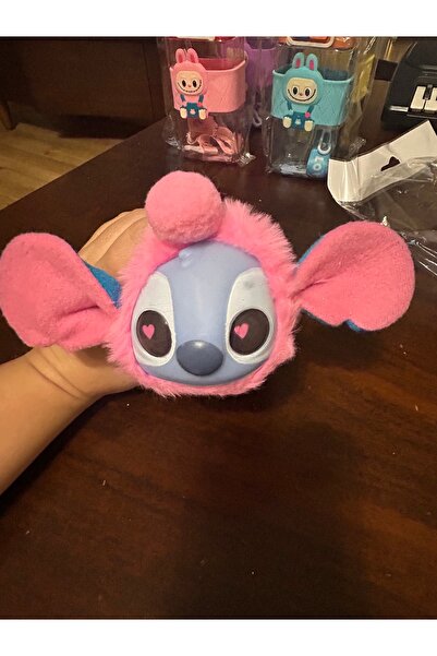 Miniso Stitch detaylı peluş kalem kutusu