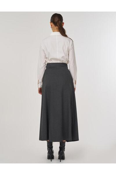 Kayra Toka Detaylı Pileli Etek Füme