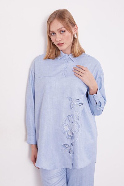 Levidor Set tunică cu broderie albastru bebeluș cu detalii de trandafiri