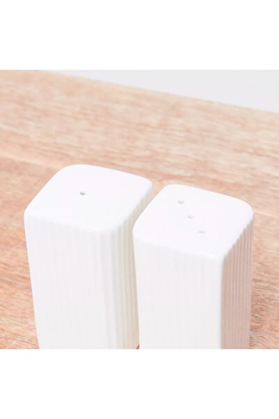 Generic Ripple Textured 2-Piece Salt and Pepper Shaker Set