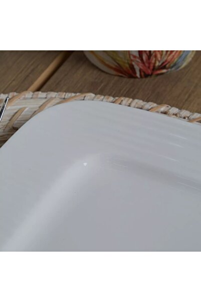 Generic Ripple Dinner Plate - 25 cm