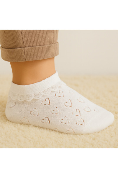Solde 2'li Kız Çocuk Dantelli Kalpli Çorap – Her Kombine Uyumlu Şıklık