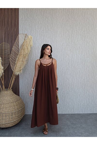 ESRAHELVACI Örgü Askılı Göğüs Taşlı Midi Elbise