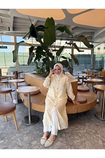 Butik مجموعة شعرية