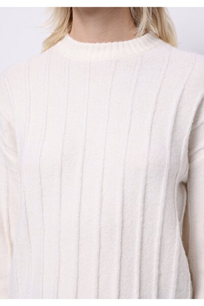 Colin's Pulover alb pentru femei, cu jumătate de gât, cu croiala normală