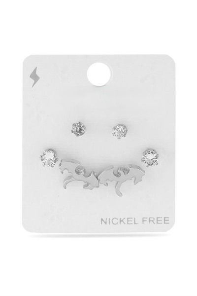 YUNİCCİ & CO أقراط من الفولاذ على شكل بوجيتير