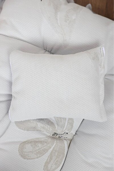 Fun Moment Soft and skin-friendly newborn blanket with pillow