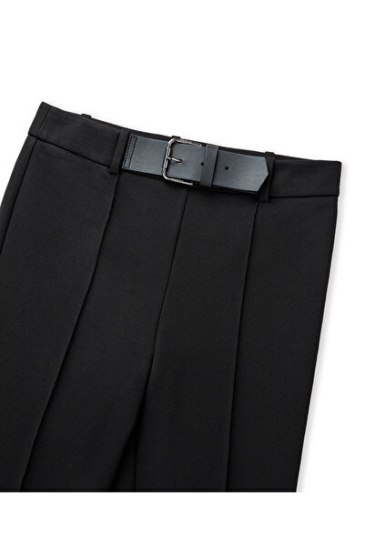 İpekyol Suni deri kemer tokalı pantolon