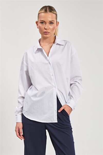BARRELS AND OIL Women's Classic Oversize Shirt - Navy Blue
