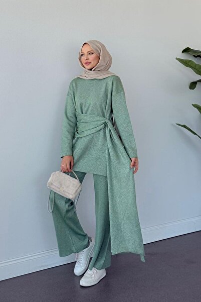 Hazamoda طقم شال كوين بتفاصيل لامعة باللون الأخضر المائي