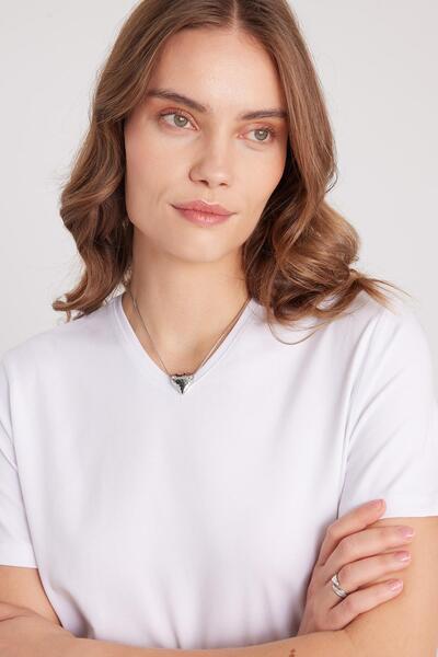 Tudors Γυναικείο μπλουζάκι με λεπτή εφαρμογή, βαμβακερό, μαλακό υφή, ελαστικό ύφασμα λύκρα, απλό βασικό λευκό μπλουζάκι με λαιμόκοψη σε σχήμα V