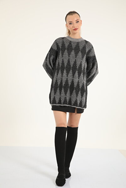 Suede Style 51118 - Stylish Comfortable Silvery Women's Knitwear Long Sweater