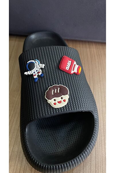 BLACK Casual Unisex Black Yoyo Fancy Slippers