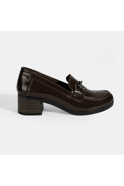 Desa Women's Brown Desacomfort Heeled Patent Leather Shoes