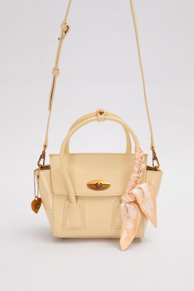 Levidor Yellow Scarf Detailed Shoulder Bag