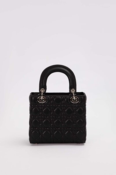 Levidor Siyah Logo Aksesuar Detaylı El Çantası