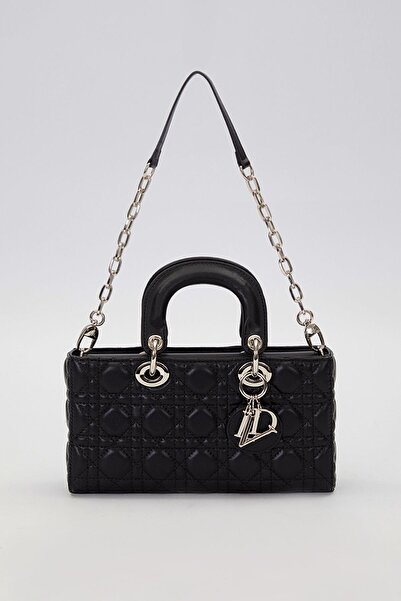 Levidor Siyah Gümüş Zincir Detaylı Omuz Çantası