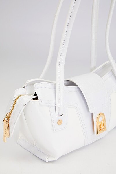 Levidor White Patent Leather Baguette Shoulder Bag