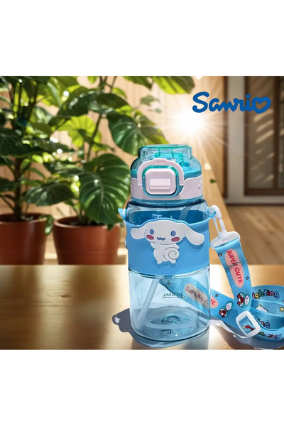 So Iconic زجاجة مياه سانريو سينامورول بسعة 600 مل / أزرق