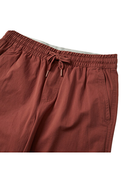 Giordano Men's Cotton Twill Bermuda Shorts: Slim Fit, Elastic Waist, Ultimate Comfort
