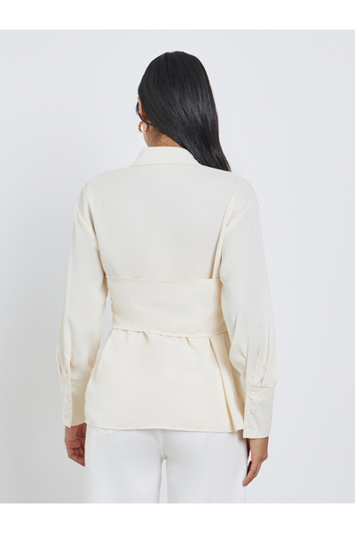 Styli Spread Collar Buttoned Long Sleeve Shirt