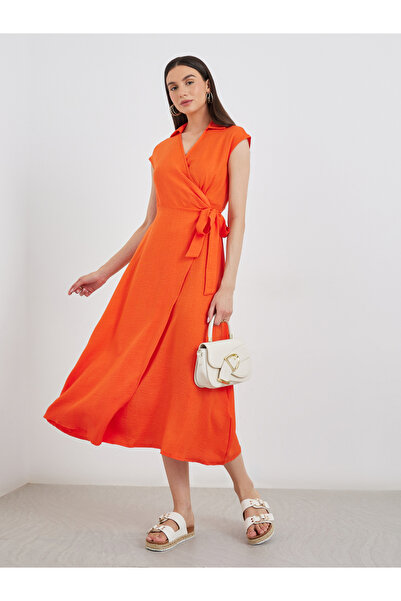 Styli Ruffled Square Neck Buttoned Midi Dress