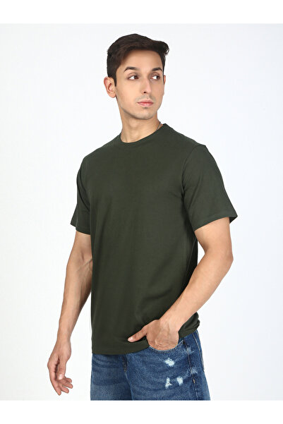 Bene Kleed By Styli Men Green Solid Regular Fit T-Shirt
