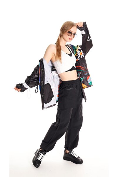 shE tekstil Printed Design Daisy Raincoat Black