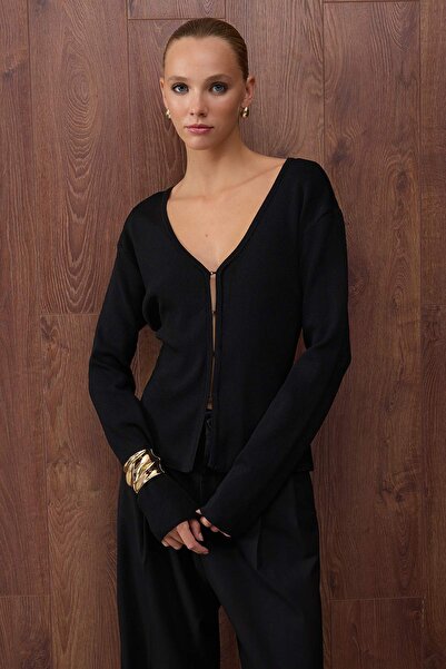 Trendyol Collection Special Collection Black Premium Yarn/ Special Yarn Knitwear Cardigan Twoaw26Hi00136