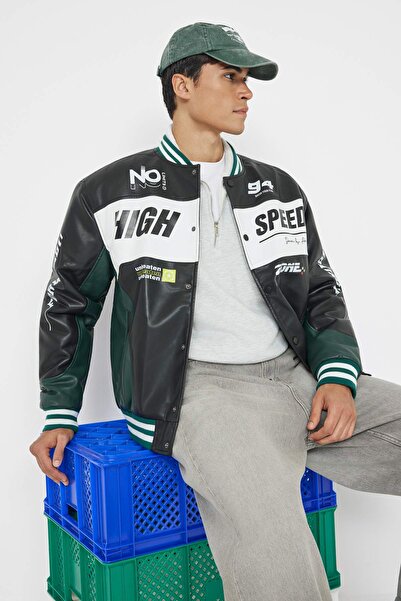 Trendyol Collection Teen Black Fitted Ανδρικό παλτό ποδηλάτη από 100% PU τεχνητό δέρμα TMNAW26MO00012