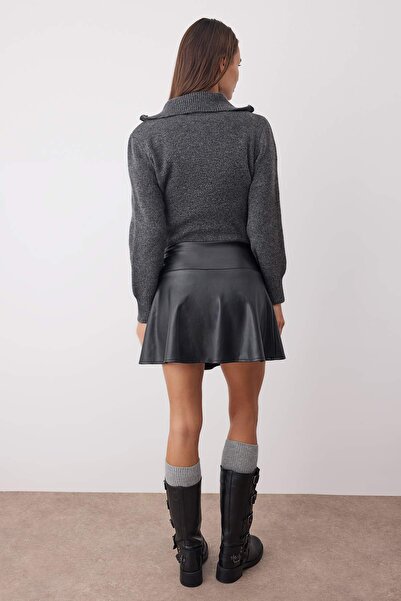 Trendyol Collection Black Accessory Detailed Short/Mini Shorts Skirt Twoaw26Sr00000