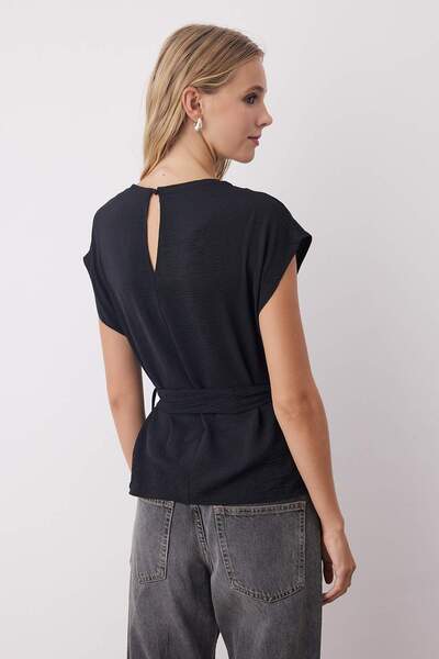 Trendyol Collection Black Sleeveless Belted Woven Blouse Twoaw26Bz00057
