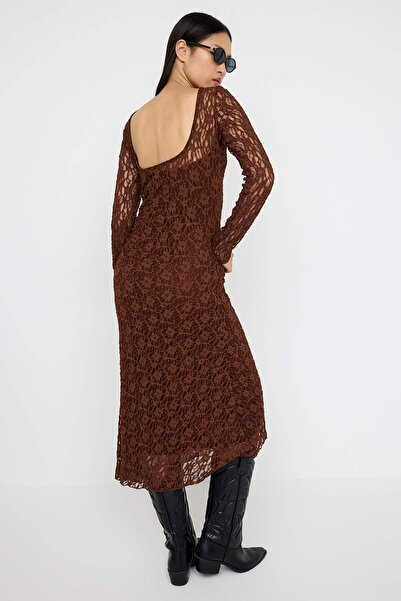 Trendyol Collection Brown Lace Bodycon Midi Backless Lined Stretchy Knitted Dress Twoaw26El00016