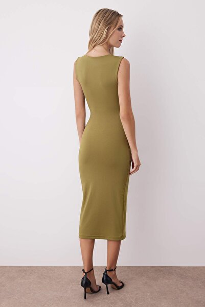Trendyol Collection Oil Green Zero Sleeve Gathered Accessory Detail Stretch Straight Midi Knitted Dress Twoss25El00913