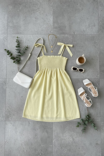 oshebu Sarı – Pamuklu Kısa Yazlık Kadın Elbise – Omuzdan Bağlamalı Askılı Büzgülü